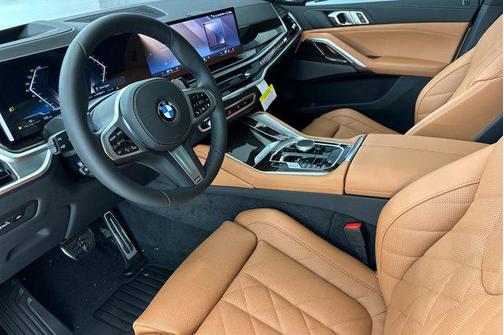 2026 BMW X6 xDrive40i