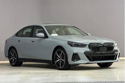 2026 BMW 530 530i
