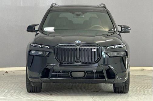 2026 BMW X7 M60i