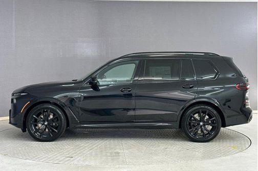 2026 BMW X7 M60i