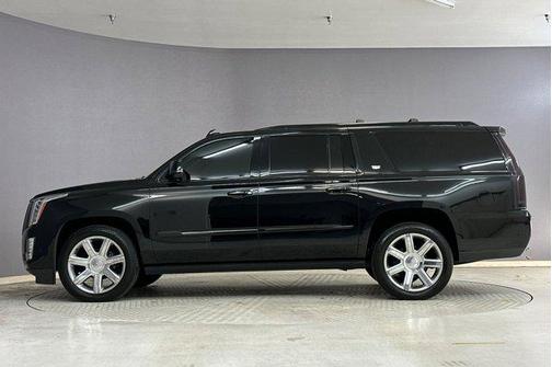2017 Cadillac Escalade ESV Premium Luxury