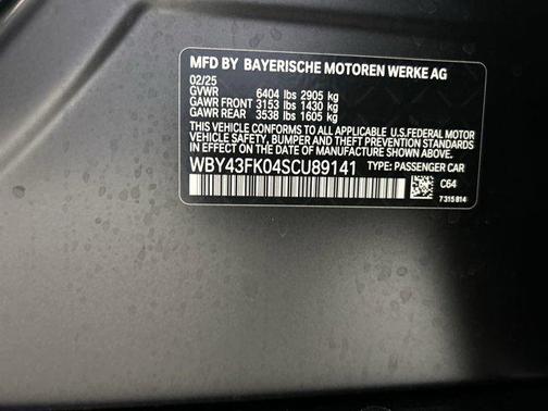 2025 BMW i5 M60