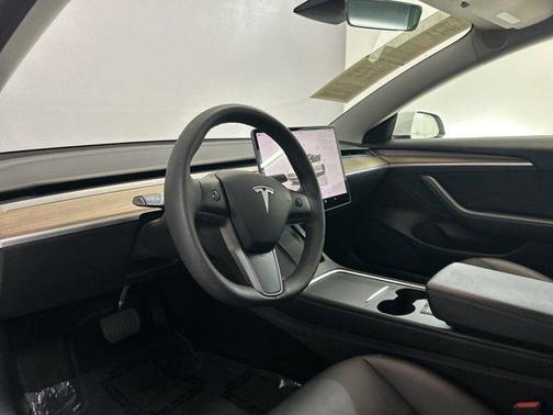 2022 Tesla Model 3 Standard Range
