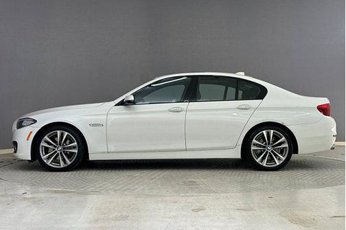 2016 BMW 528 528i