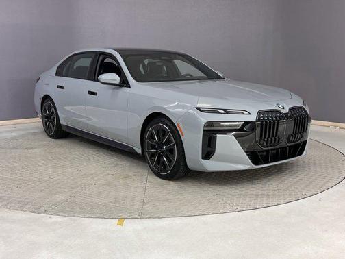 2025 BMW 760 i xDrive