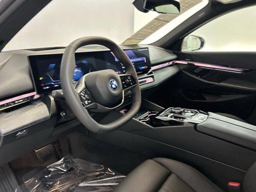 2024 BMW i5 eDrive40