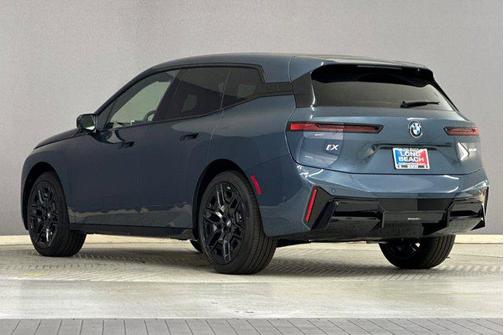 2026 BMW iX xDrive60