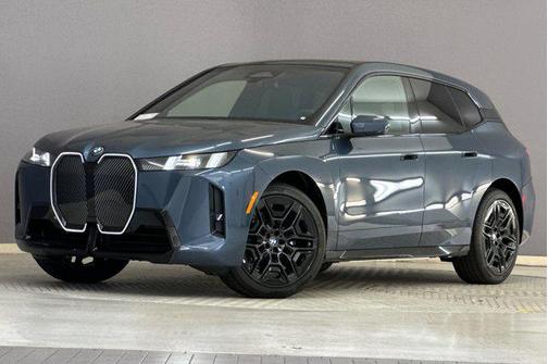 2026 BMW iX xDrive60