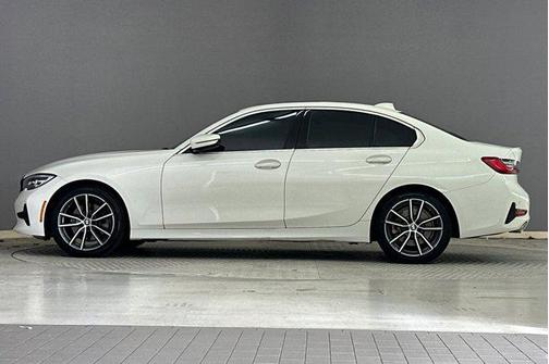 2020 BMW 330 330i