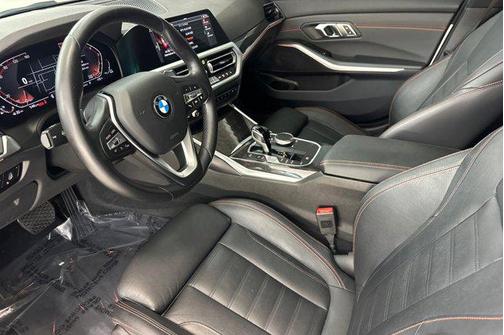 2019 BMW 330 330i