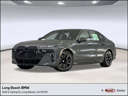 2026 BMW 740 740i