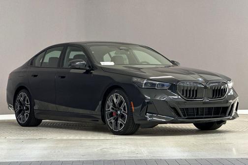 Black Sapphire Metallic 2027 BMW i5 eDrive40