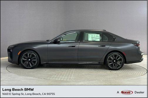 2025 BMW 760 i xDrive