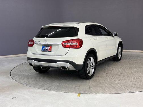 2018 Mercedes-Benz GLA 250 Base