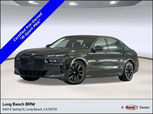 2023 BMW 740 i