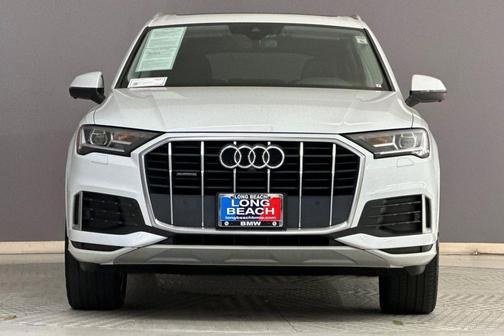 White 2021 Audi Q7 45 Premium Plus