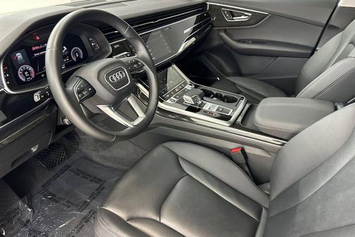 White 2021 Audi Q7 45 Premium Plus