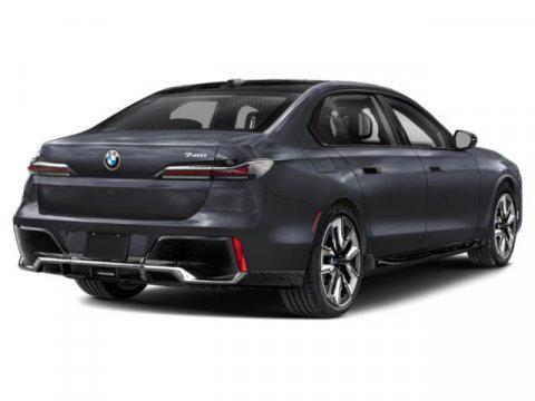 2025 BMW 740 i