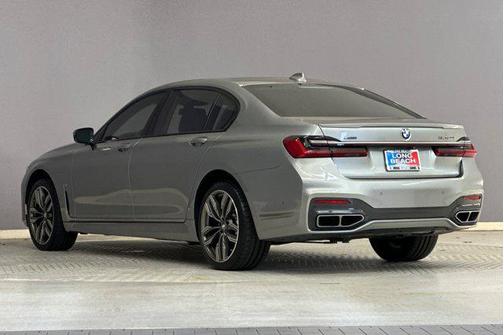 2022 BMW M760 xDrive