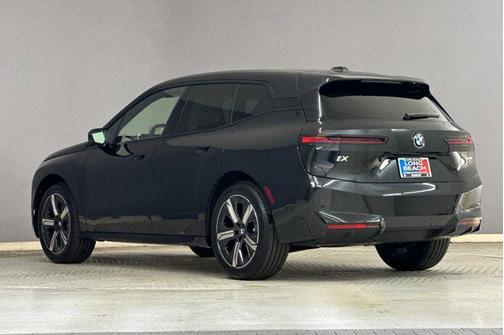 2026 BMW iX xDrive45