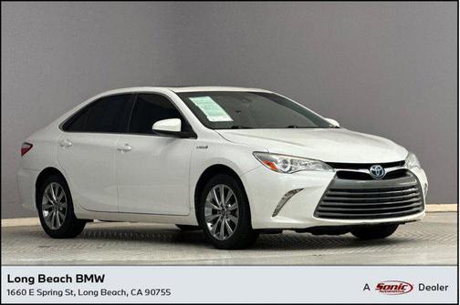 2017 Toyota Camry Hybrid XLE