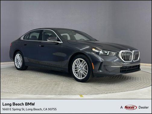2025 BMW 530 i