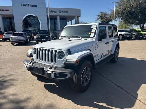 2023 Jeep Wrangler 4-Door Sahara 4x4