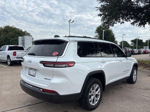Bright White Clearcoat 2022 Jeep Grand Cherokee L Limited