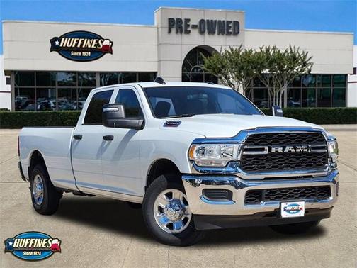 2024 RAM 2500 Tradesman Crew Cab 4x2 8' Box
