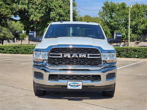 2024 RAM 2500 Tradesman Crew Cab 4x2 8' Box