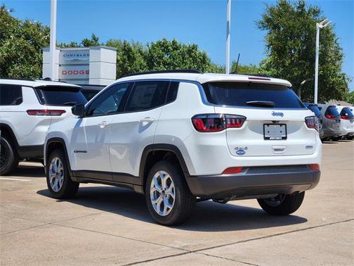 2025 Jeep Compass Latitude
