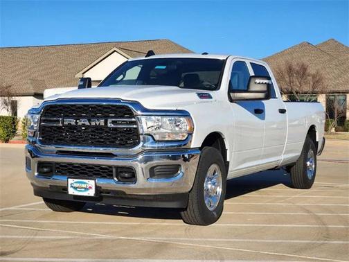 2024 RAM 2500 Tradesman Crew Cab 4x2 8' Box
