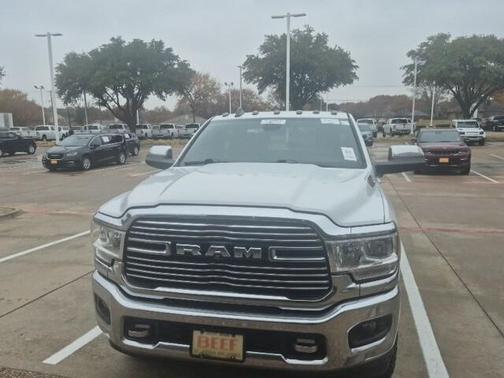2020 RAM 2500 Big Horn Crew Cab 4X4 6'4' Box