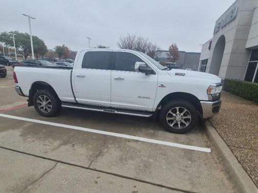 2020 RAM 2500 Big Horn Crew Cab 4X4 6'4' Box