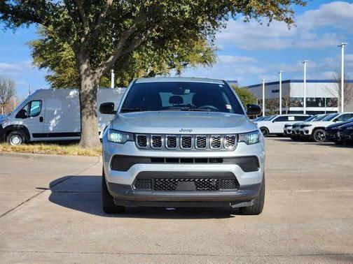 2025 Jeep Compass Sport