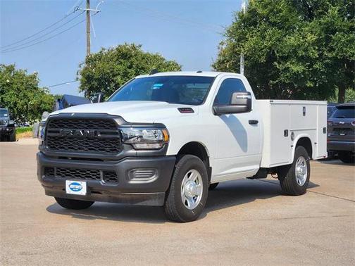 2024 RAM 2500 Tradesman Regular Cab 4x2 8' Box