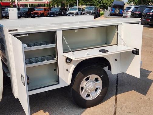 2024 RAM 2500 Tradesman Regular Cab 4x2 8' Box