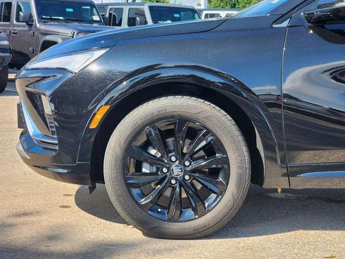 Ebony Twilight Metallic 2024 Buick Envista Sport Touring FWD