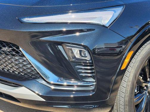Ebony Twilight Metallic 2024 Buick Envista Sport Touring FWD