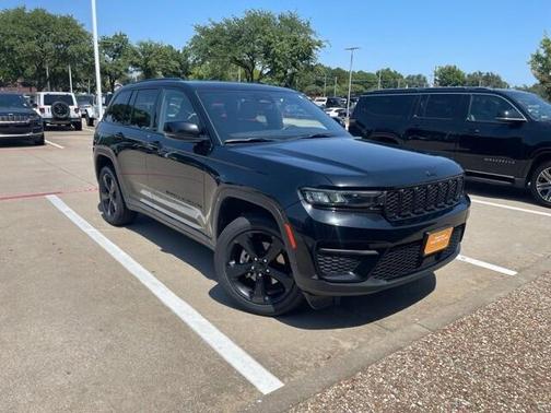 2023 Jeep Grand Cherokee Altitude