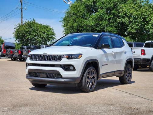 Bright White Clearcoat 2026 Jeep Compass Limited