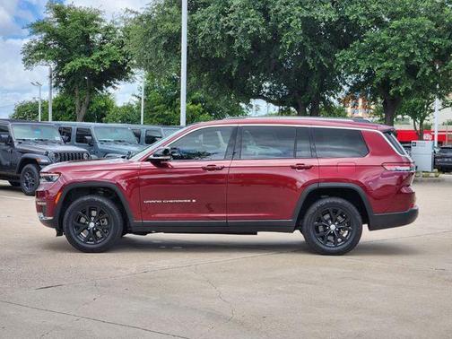 Velvet Red Pearlcoat 2023 Jeep Grand Cherokee L Limited