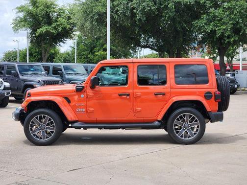 Punkn Metallic Clearcoat 2023 Jeep Wrangler 4xe Sahara