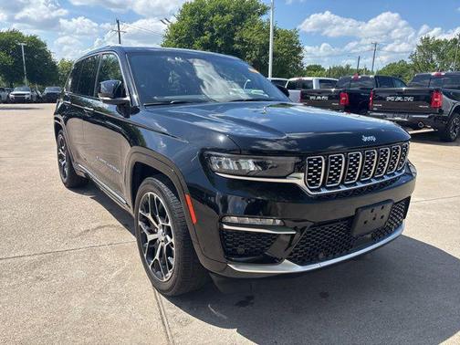 Diamond Black Crystal Pearlcoat 2022 Jeep Grand Cherokee 4xe Summit Reserve