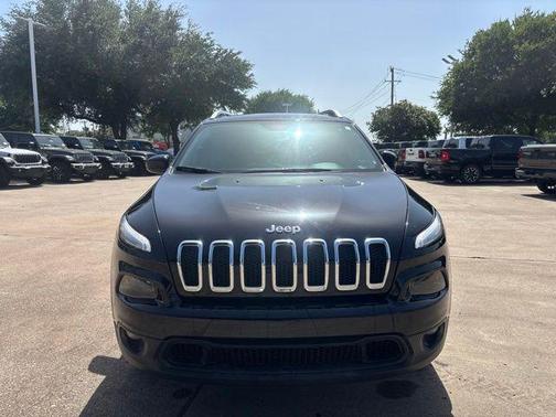 Diamond Black Crystal Pearlcoat 2018 Jeep Cherokee Latitude Plus