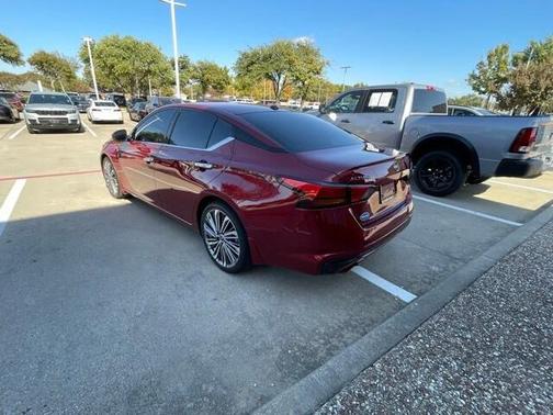 2024 Nissan Altima 2.5 SL