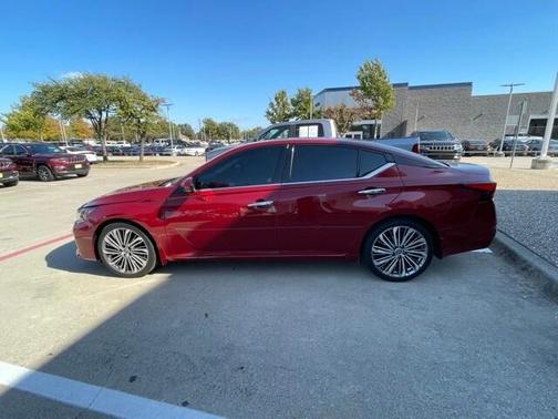 2024 Nissan Altima 2.5 SL