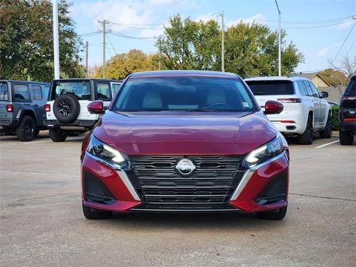 2024 Nissan Altima 2.5 SL