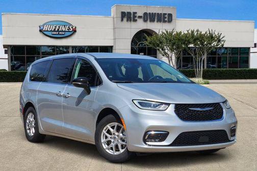 Silver Mist Clearcoat 2024 Chrysler Pacifica Touring L