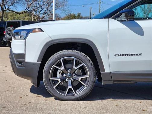 2026 Jeep Cherokee Overland